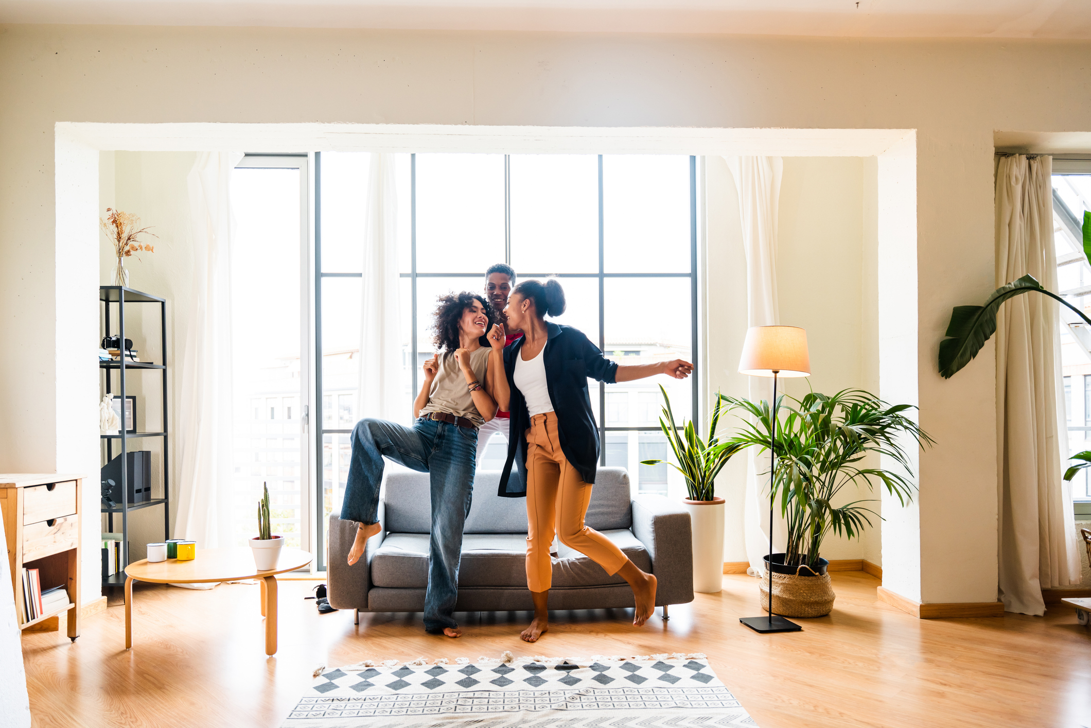 Teaming Up to Buy: Co-Buying Goes High-Tech