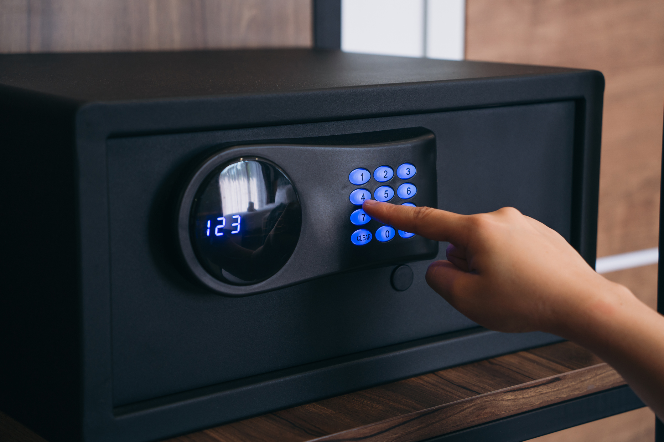 Consumer Guide: 5 Home Selling Tips for Privacy and Safety