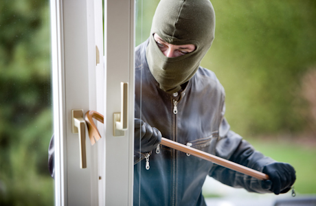 9 Ways to Keep Your Home Safe While Away for the Holidays